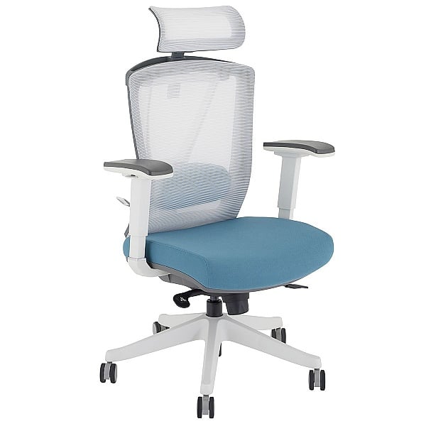 posture mesh chair for an ergonomic desk setup